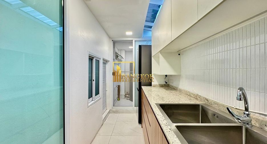 Reihenhaus zur Miete mit 3 Zimmer in Watthana, Bangkok