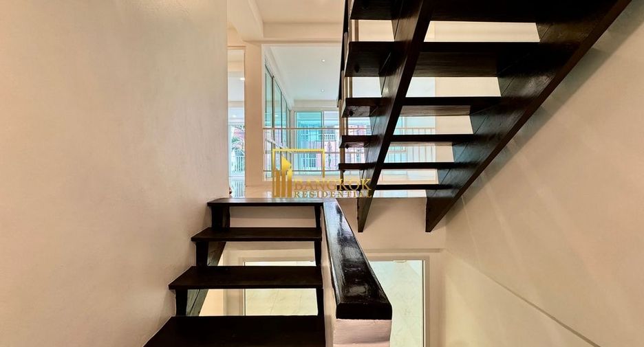 Reihenhaus zur Miete mit 3 Zimmer in Watthana, Bangkok