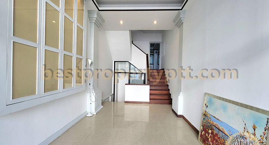 For sale 7 bedrooms townhouse in Bang Lamung, Chonburi