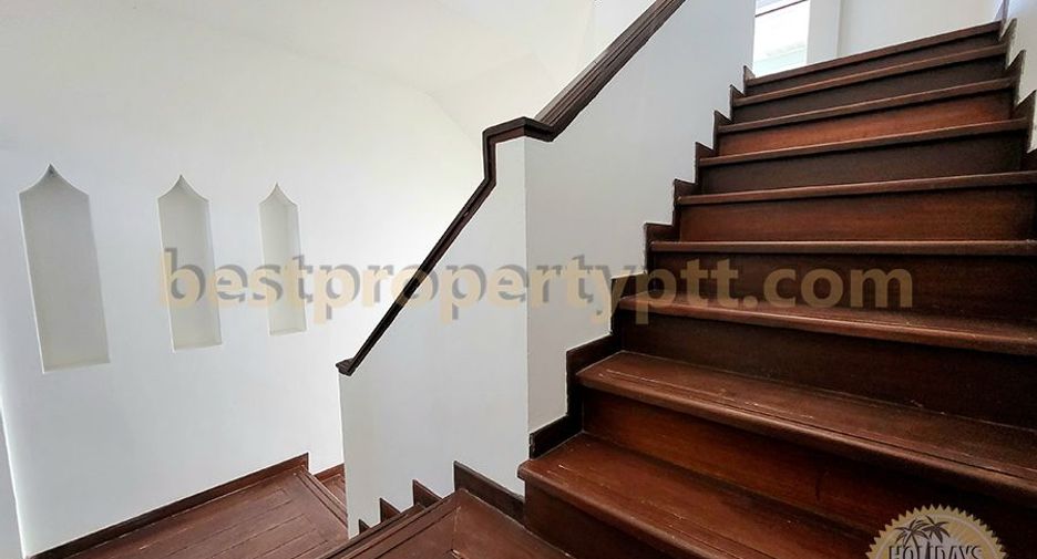 For sale 7 bedrooms townhouse in Bang Lamung, Chonburi