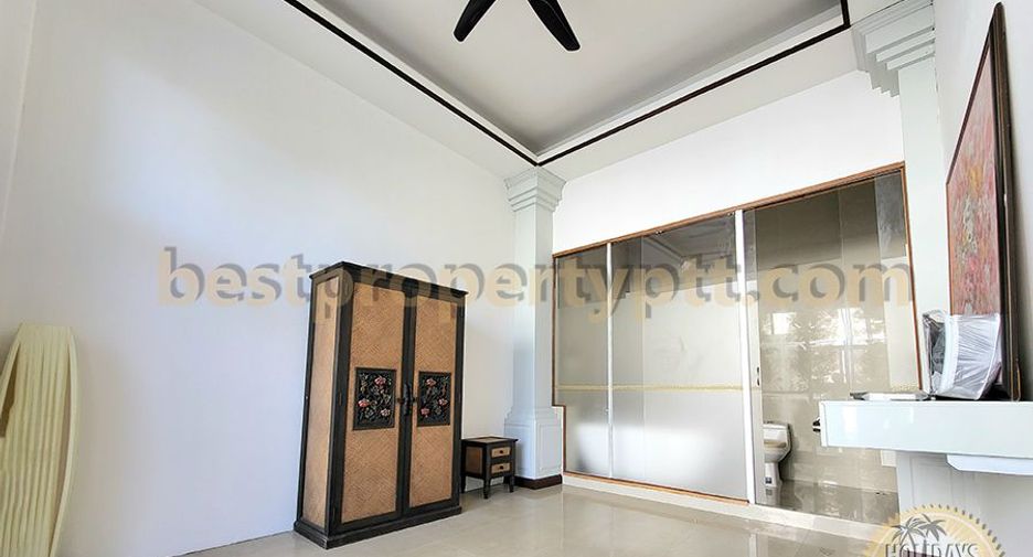 For sale 7 bedrooms townhouse in Bang Lamung, Chonburi