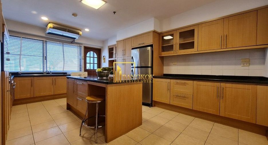 Apartamento en alquiler de 4 habitaciones en Watthana, Bangkok
