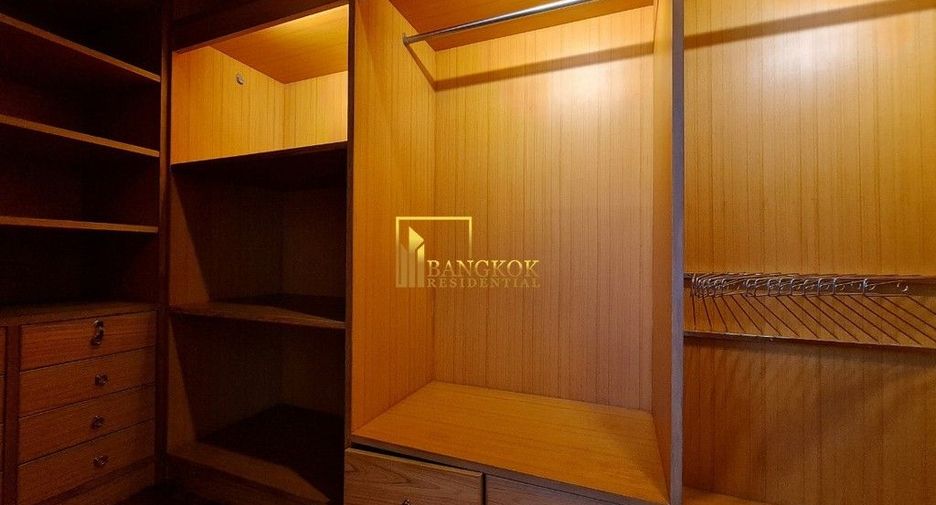 Apartamento en alquiler de 4 habitaciones en Watthana, Bangkok
