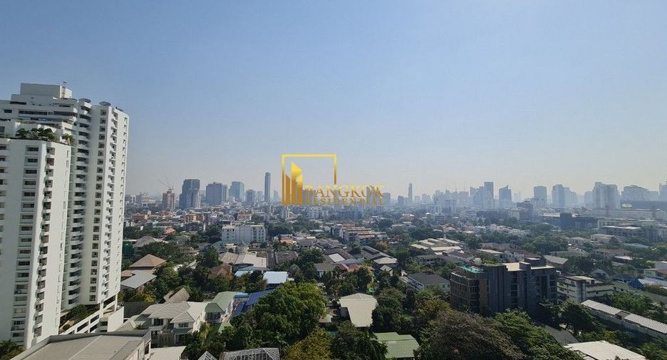 Apartamento en alquiler de 4 habitaciones en Watthana, Bangkok