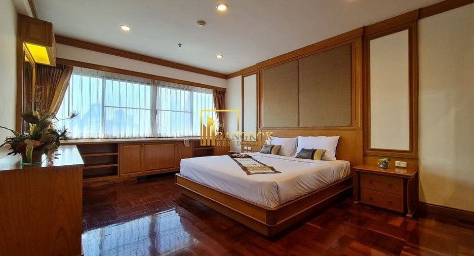 Apartamento en alquiler de 4 habitaciones en Watthana, Bangkok