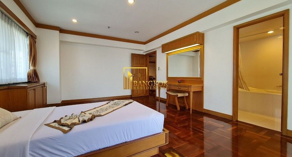 Apartamento en alquiler de 4 habitaciones en Watthana, Bangkok