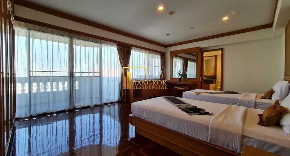 Apartamento en alquiler de 4 habitaciones en Watthana, Bangkok