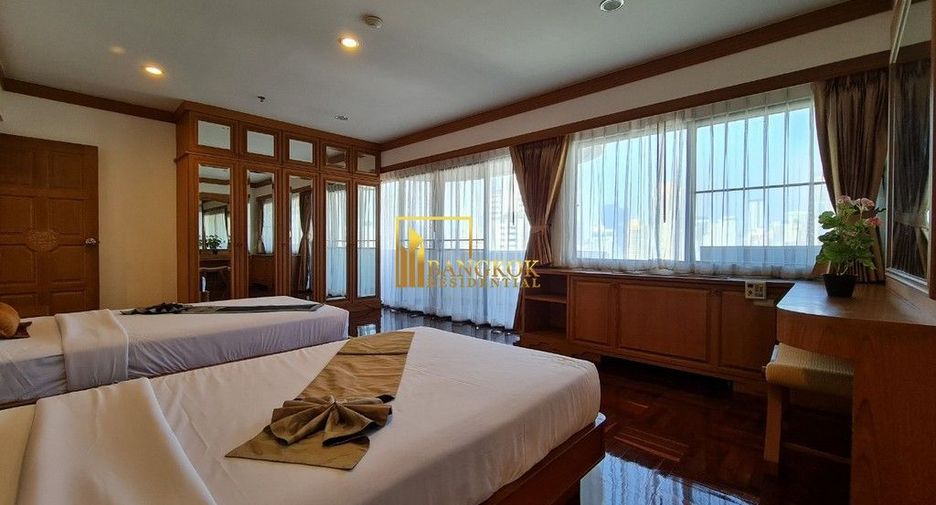 Apartamento en alquiler de 4 habitaciones en Watthana, Bangkok