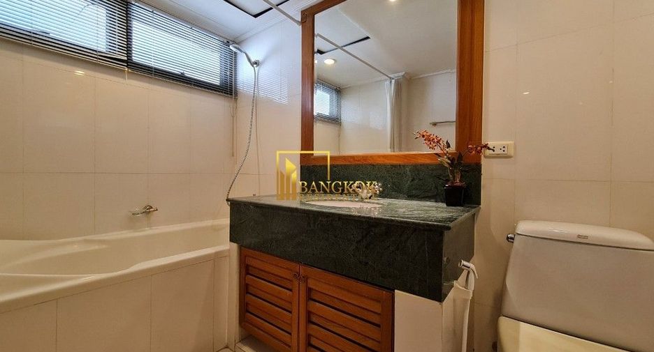 Apartamento en alquiler de 4 habitaciones en Watthana, Bangkok
