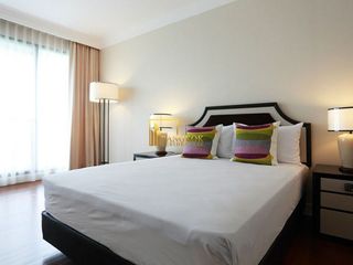 Apartamento en alquiler de 3 habitaciones en Bang Phli, Samut Prakan