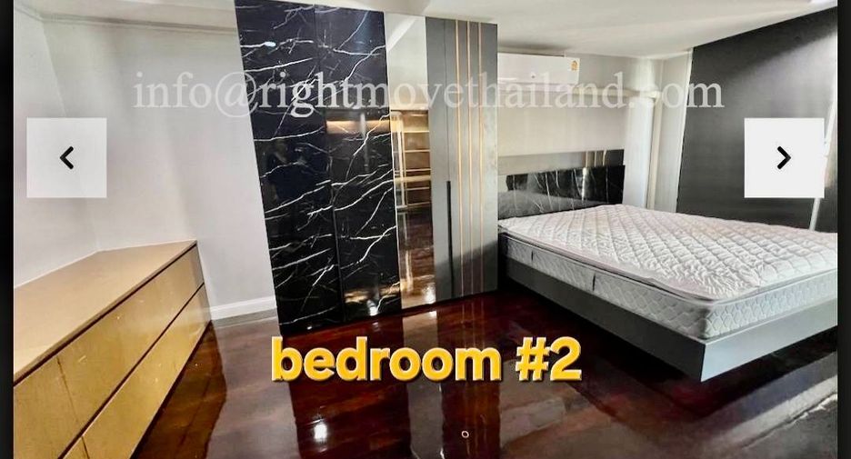 For sale 3 bedrooms townhouse in Watthana, Bangkok