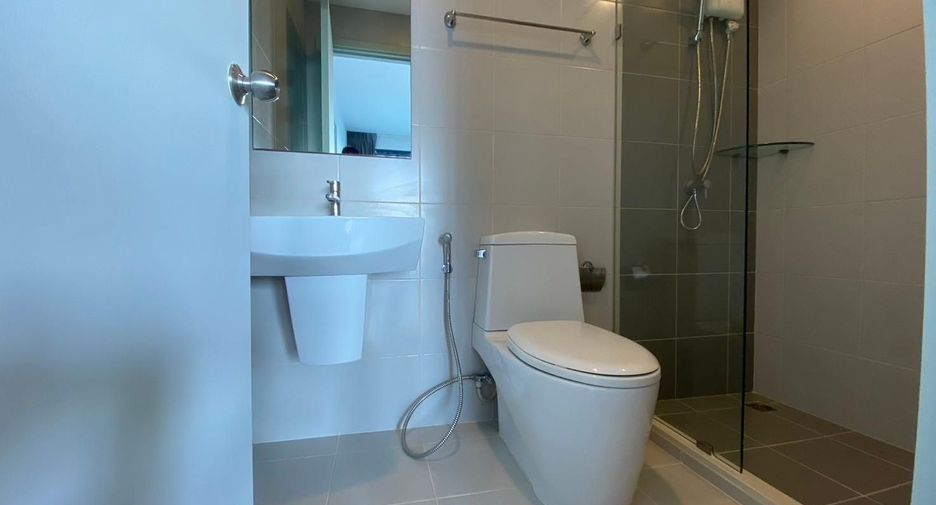 Продажа 2 спальни кондо в Банг Суе, Бангкок