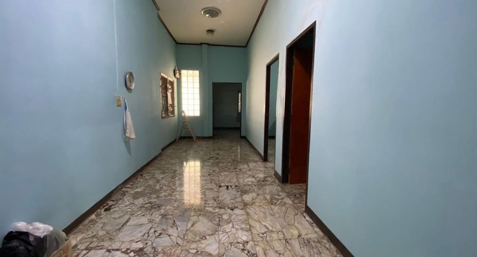 For sale 3 bedrooms house in Don Mueang, Bangkok