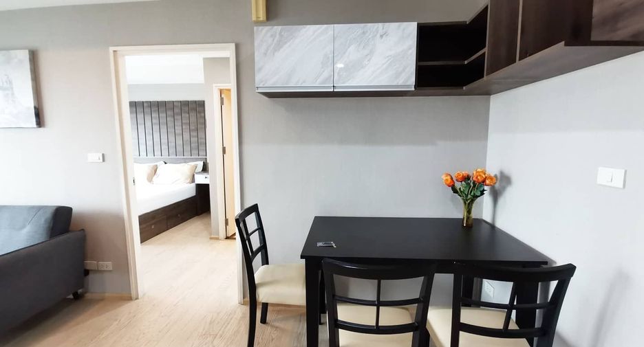 Condo en alquiler de 1 habitaciones en Khlong Toei, Bangkok