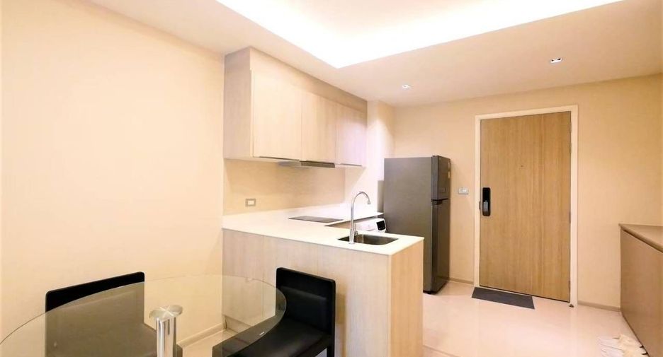 For rent and for sale 2 bedrooms condo in Khlong Toei, Bangkok