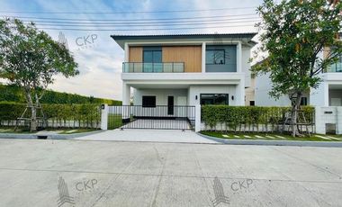 Haus zum Kauf mit 4 Zimmer in Bang Phli, Samut Prakan