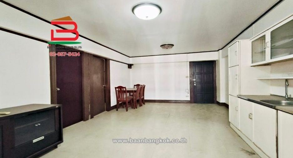 For sale 2 bedrooms condo in Phaya Thai, Bangkok