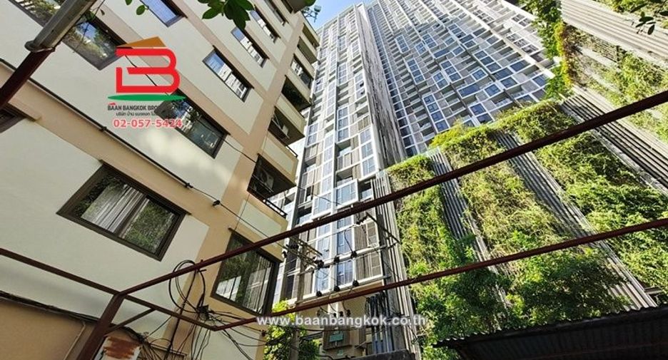 For sale 2 bedrooms condo in Phaya Thai, Bangkok