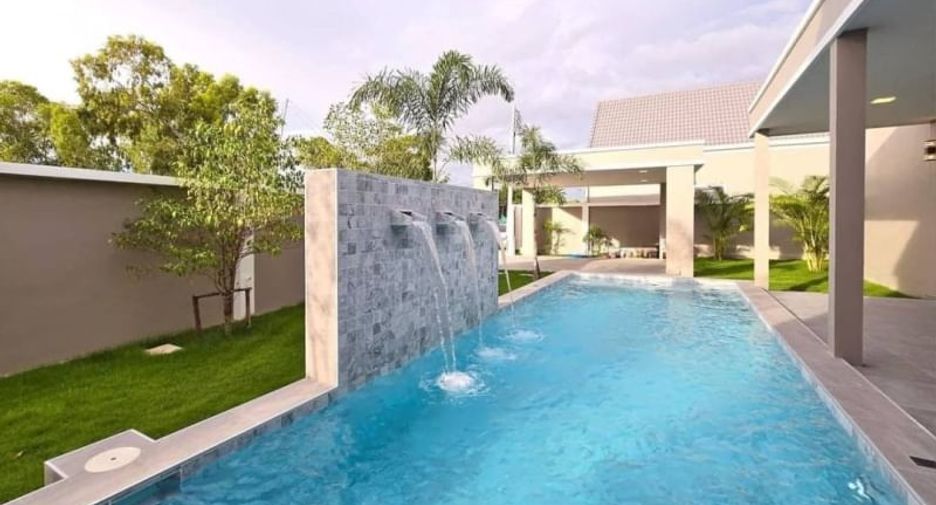 For rent 3 ベッドルーム house in Bang Lamung, Chonburi