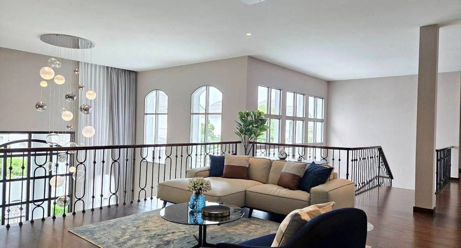 For rent and for sale 5 bedrooms house in Lat Krabang, Bangkok
