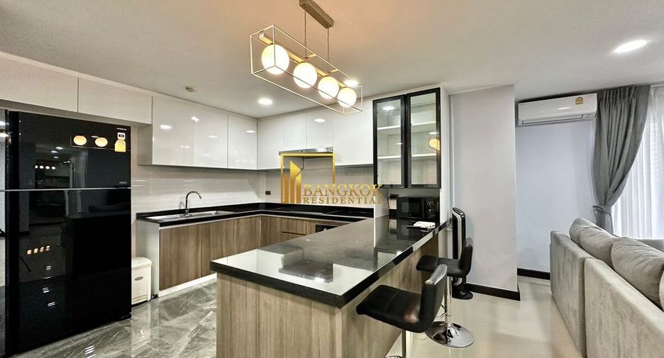 For rent 2 bedrooms condo in Watthana, Bangkok
