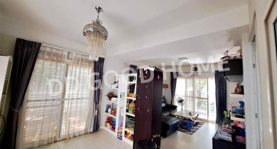 À vendre 3 chambres maison à Mueang Maha Sarakham, Maha Sarakham
