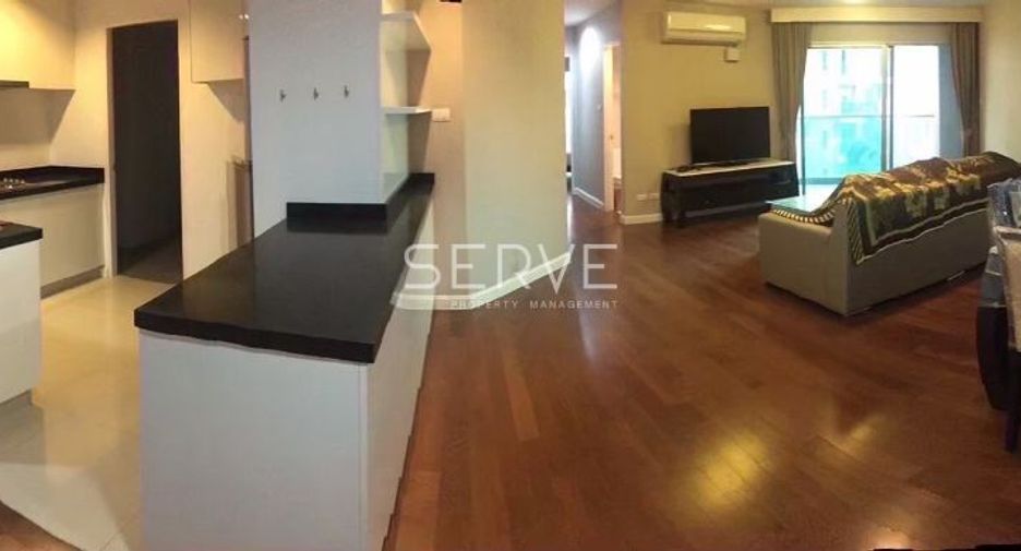 For rent 2 bed condo in Huai Khwang, Bangkok