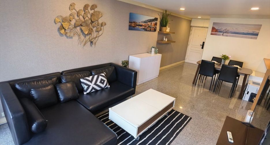 For sale 2 ベッドルーム condo in Khlong Toei, Bangkok