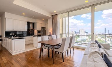 For sale 2 bed condo in Watthana, Bangkok