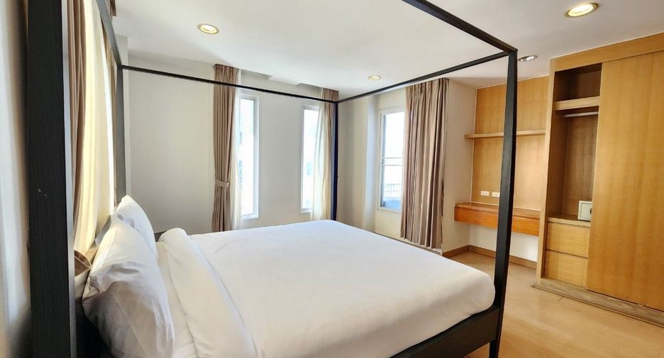 For rent 2 bedrooms apartment in Khlong Toei, Bangkok