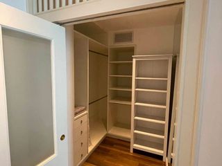 For rent 2 bed condo in Pathum Wan, Bangkok