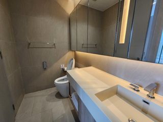 Apartamento en alquiler de 1 habitaciones en Khlong Toei, Bangkok