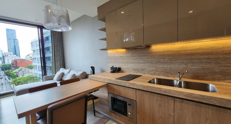 For rent 1 bed apartment in Khlong Toei, Bangkok