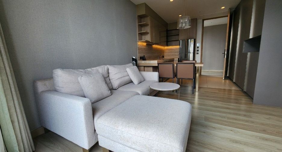 For rent 1 bed apartment in Khlong Toei, Bangkok