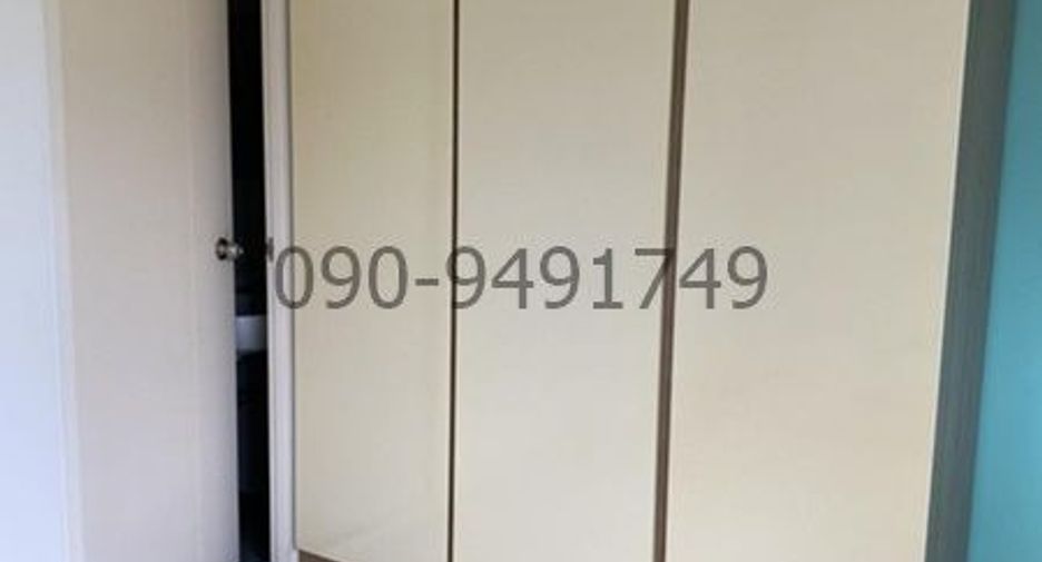 For rent 2 bedrooms townhouse in Phra Samut Chedi, Samut Prakan