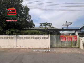 For sale 2 ベッドルーム house in Sai Mai, Bangkok