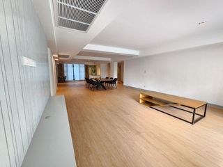 Apartamento en alquiler de 3 habitaciones en Khlong Toei, Bangkok