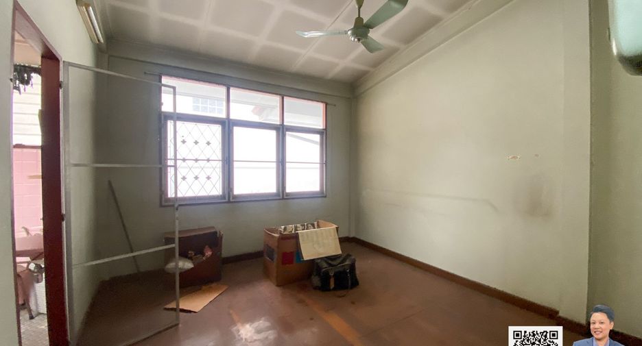 For sale land in Watthana, Bangkok