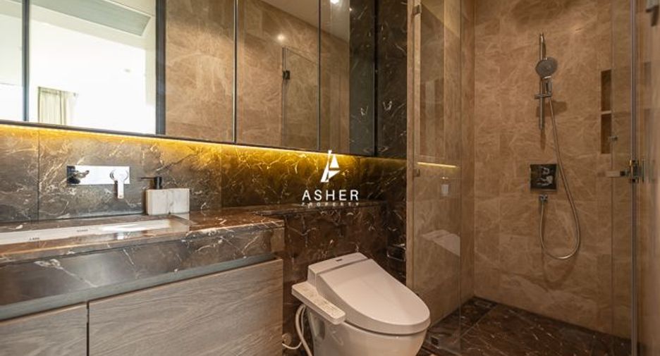 For rent and for sale 2 bedrooms condo in Pathum Wan, Bangkok
