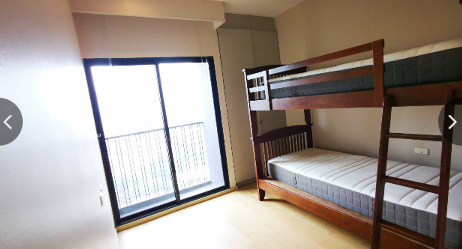For rent 4 bedrooms condo in Khlong Toei, Bangkok