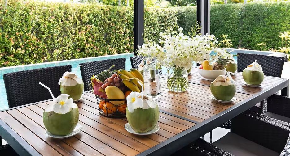 For sale 4 bedrooms villa in Mueang Phuket, Phuket
