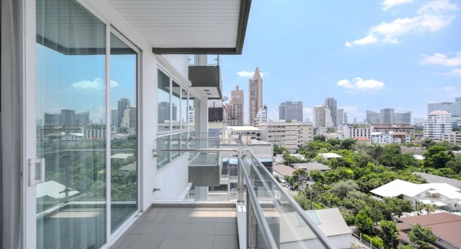 À louer 3 chambres appartement à Khlong Toei, Bangkok