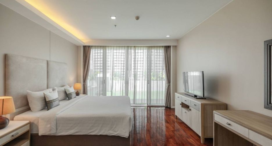 À louer 3 chambres appartement à Khlong Toei, Bangkok