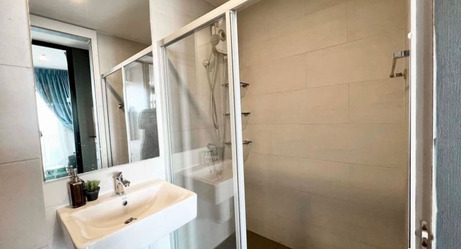Wohnung zur Miete mit 1 Zimmer in Si Racha, Chonburi