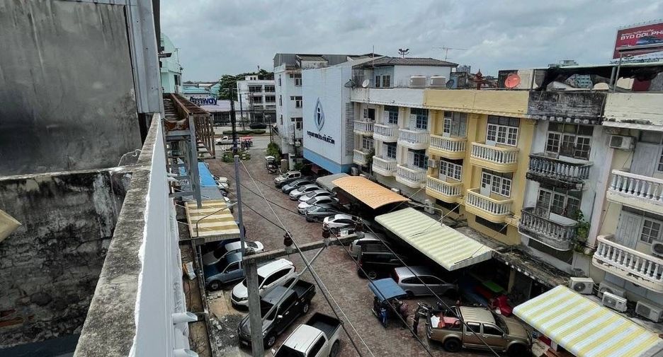 Gewerbefläche zum Kauf in Mueang Rayong, Rayong