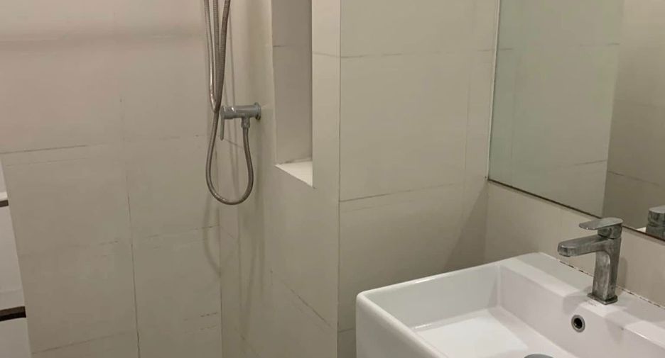 For rent 1 bed condo in Sathon, Bangkok