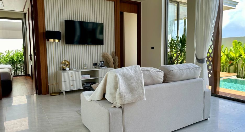 Villa en alquiler y en venta de 3 habitaciones en Thalang, Phuket