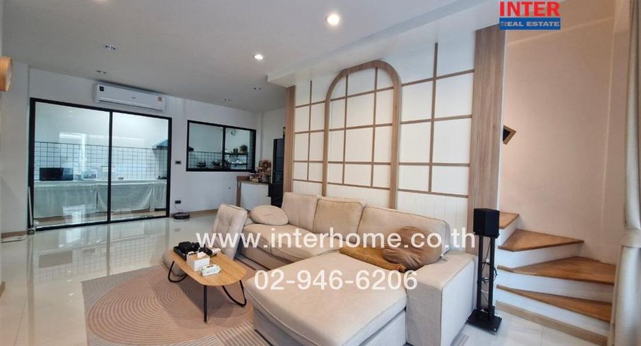 For sale 3 bed townhouse in Pak Kret, Nonthaburi