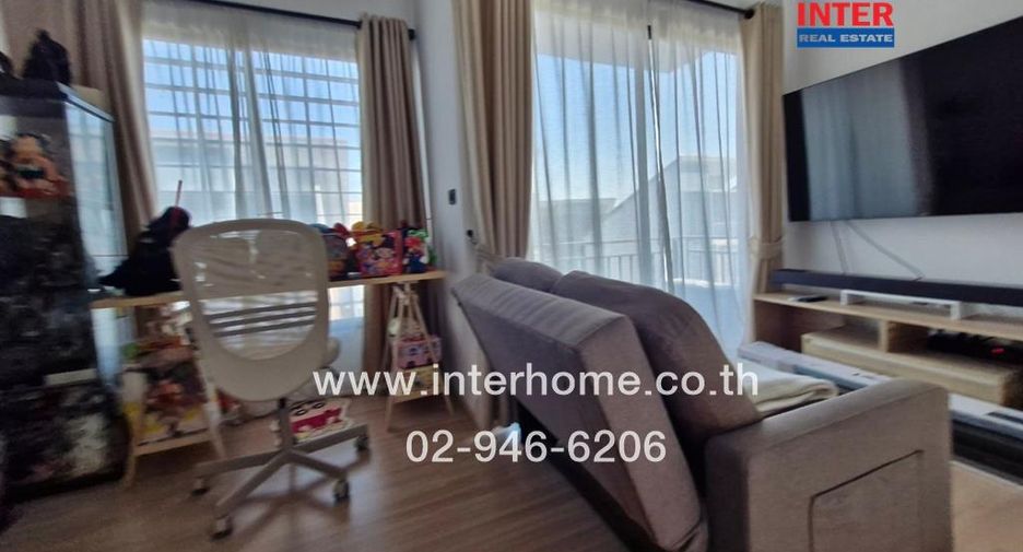 For sale 3 bed townhouse in Pak Kret, Nonthaburi