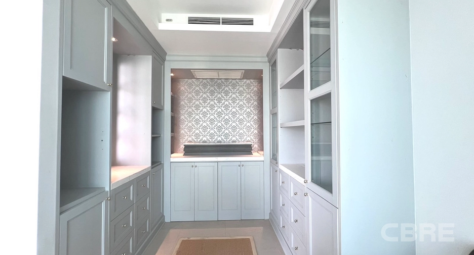 ขาย 2 ห้องนอน คอนโด ใน สาทร, กรุงเทพฯ